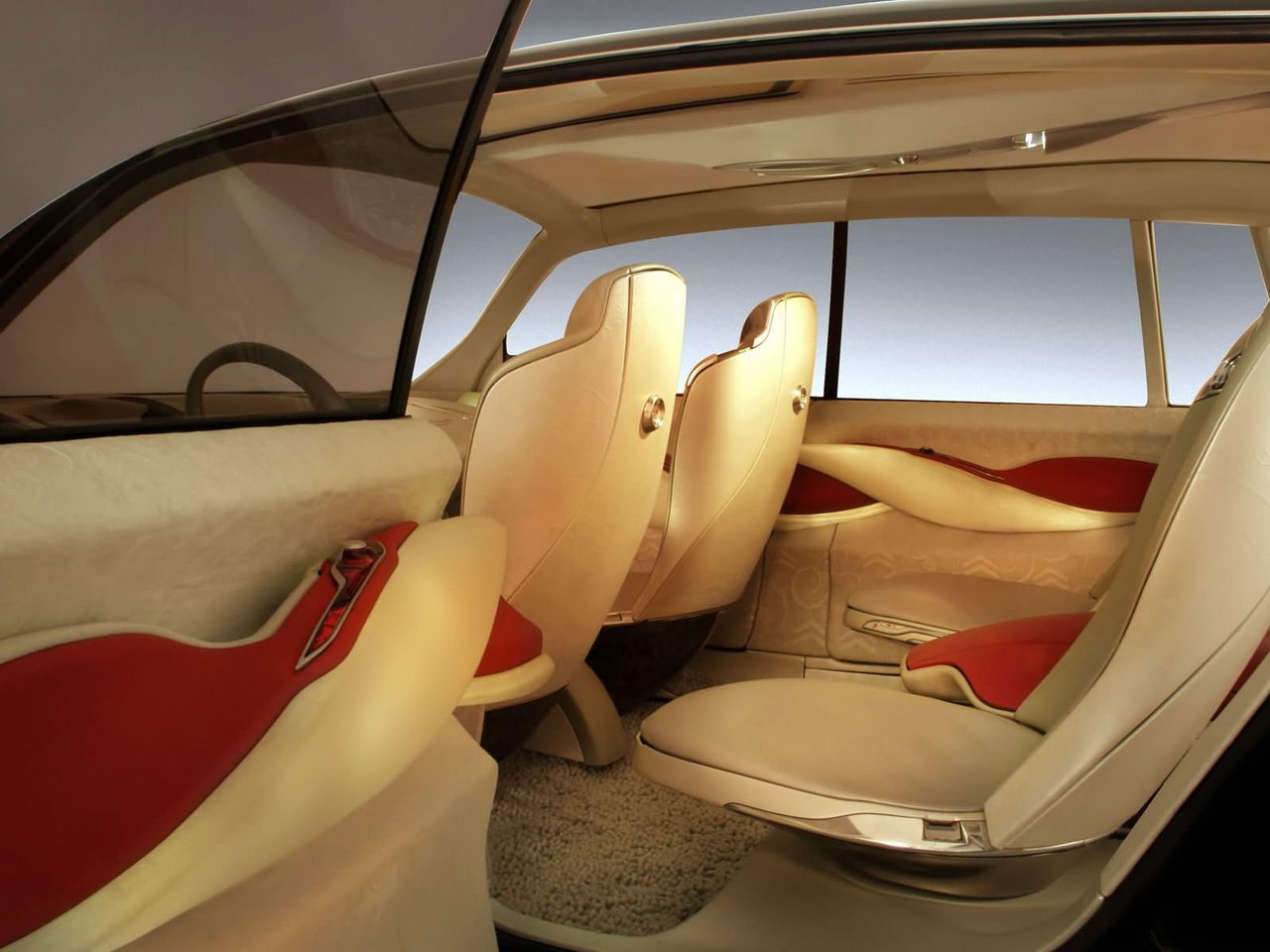 Citroen C-Airlounge 2003 007a.jpg